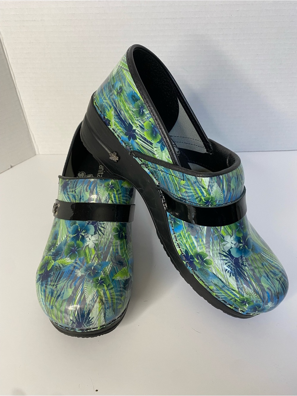 Koi by SANITA Floral Green-Blue Slip-On Clogs